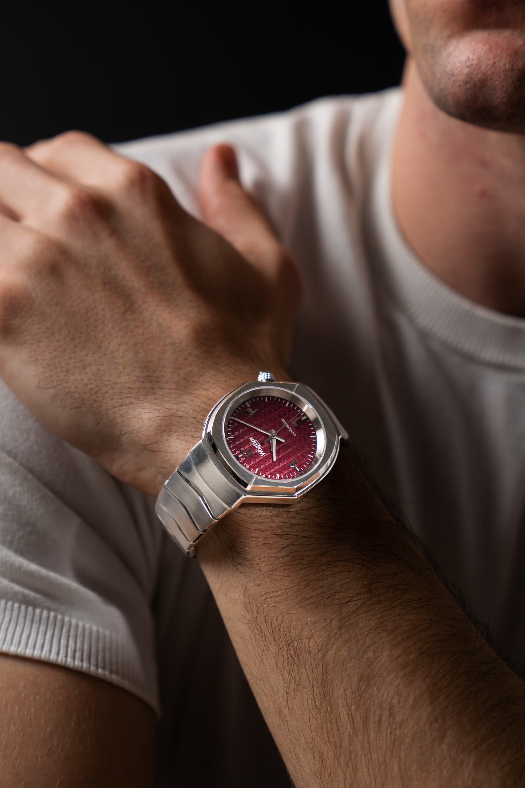 Time Conqueror Royal Burgundy